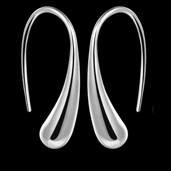 Jewelry - Stamped 925 Silver Water Drop Earrings
